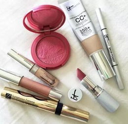 女生為什么要買化妝品 化妝品對女人真的那么重要嗎